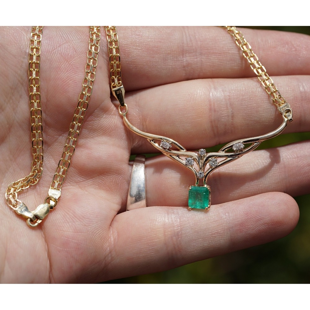 Vintage 14k Solid Gold 1.5 ct Colombian Emerald .70 ctw Natural Diamond Necklace